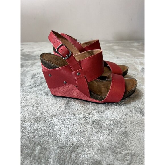 Mark Jenkins Wedge Sandals Womens 7 M Red Leather Strappy Buckle Boho City - Picture 1 of 9